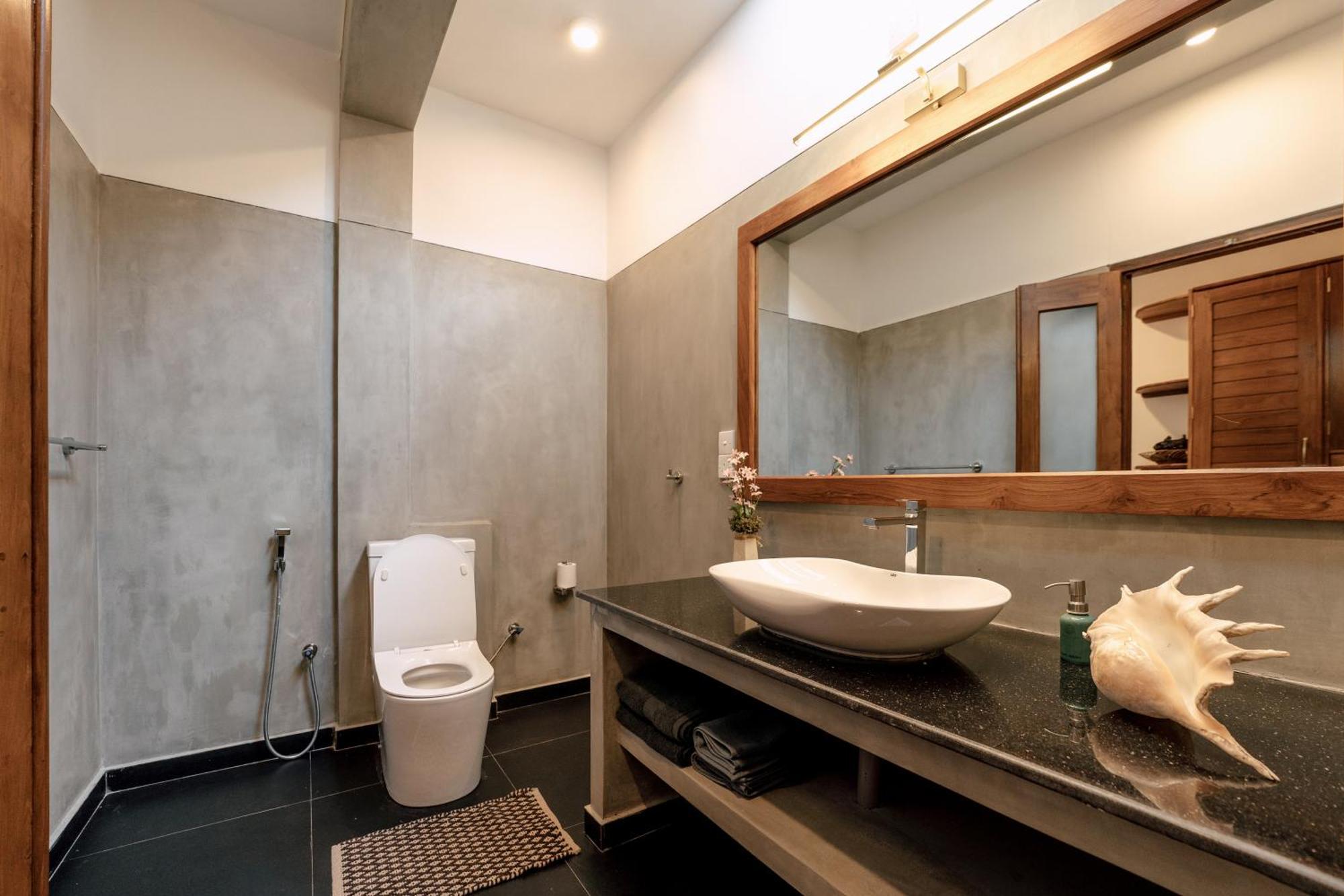 Pearl Divers Beachfront Apartment Unawatuna Exterior foto